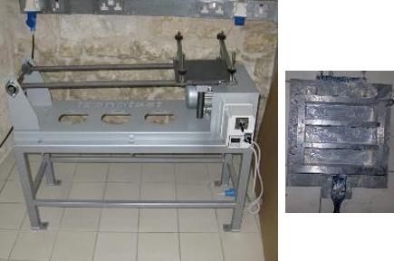 Jolting table for cement paste mould casting